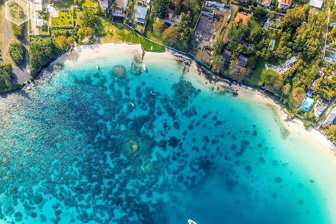 The Wild East of Mauritius: Full-day tour including 2-hour Quad-Biking & Lunch - Bazar Street market time: snacks and souvenirs without getting lost