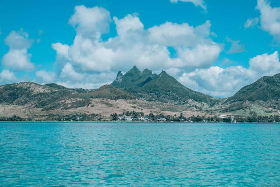 Trou D'Eau Douce: 5 island tour Mauritius with lunch/drinks - Île aux Aigrettes: aperitif, swimming, and a protected nature reserve feel